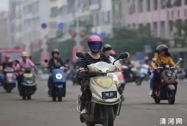 一盔一带