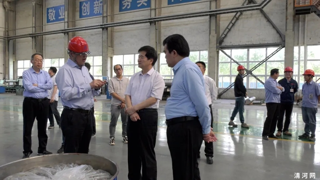 市政协主席邱文双来清调研